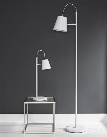 CSW Flex WV vloerlamp met trapezium vormige kap
