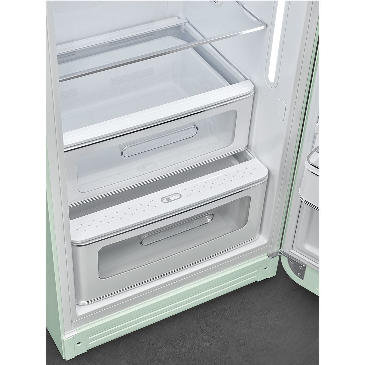 Smeg FAB28RPG5 Jaren 50 Model, deur draaiend naar rechts
