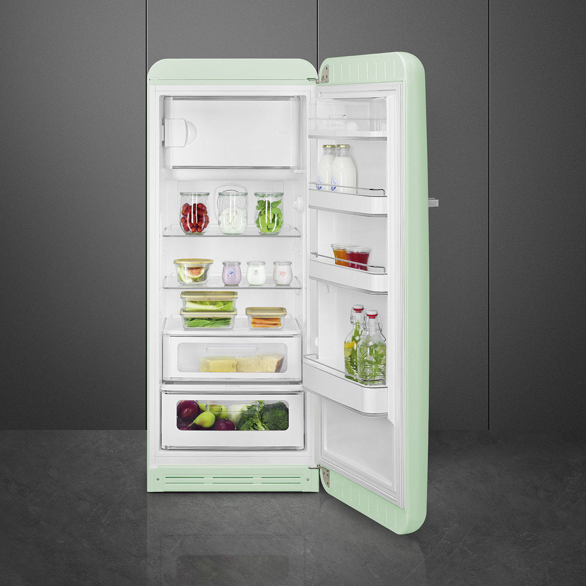 Smeg FAB28RPG5 Jaren 50 Model, deur draaiend naar rechts