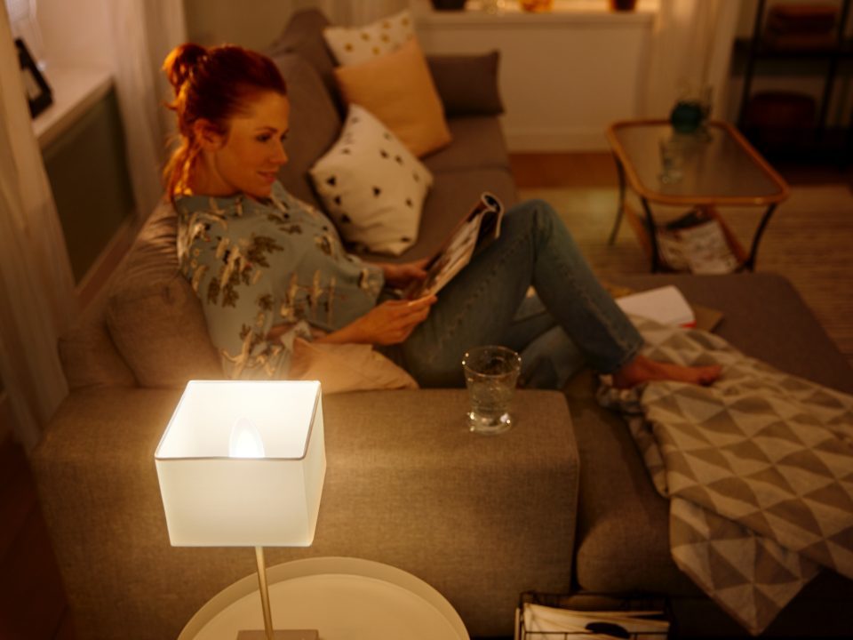 Philips HueWA Hue White Ambiance E14 Losse Lamp met Bluetooth