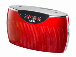 Akai APR100RD draagbare LW/AM/FM radio, werkt op AC en DC, inclusief netsnoer