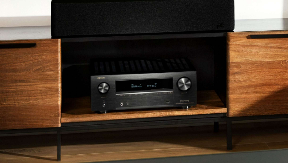 Denon AVR-X2800HDABBKE2 surround receiver met DAB+ tuner