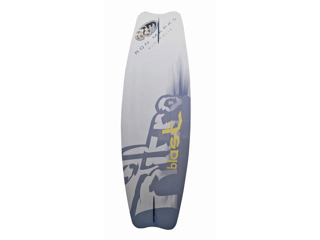 Ron Marks Nitro Blast Wakepack wakeboard met "Race Up" bindingen